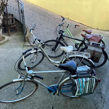 別荘 I Tre Gatti ペザロ